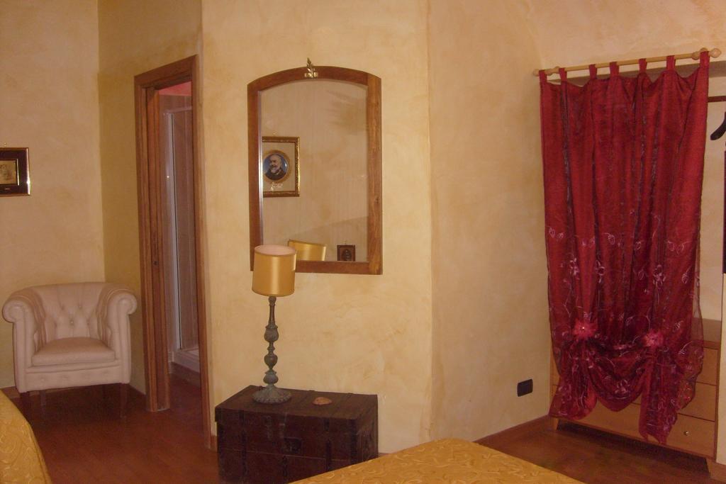B&B Carolina Plebiscito R. Nápoles Exterior foto